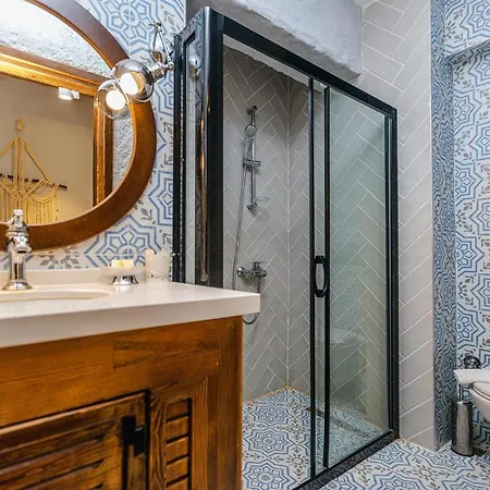 Otel Panjur Çeşme