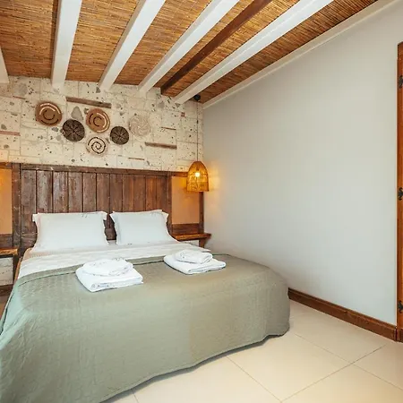 Otel Panjur Çeşme