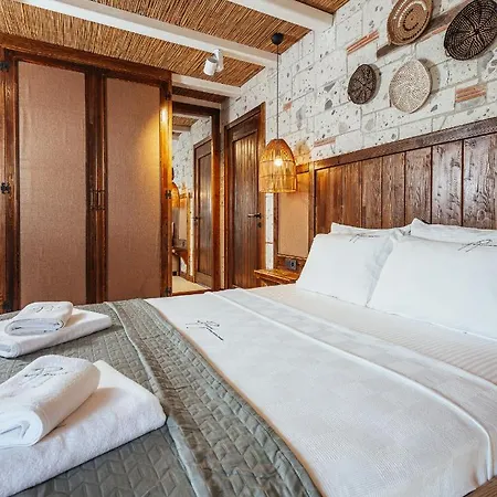 Otel Panjur Çeşme