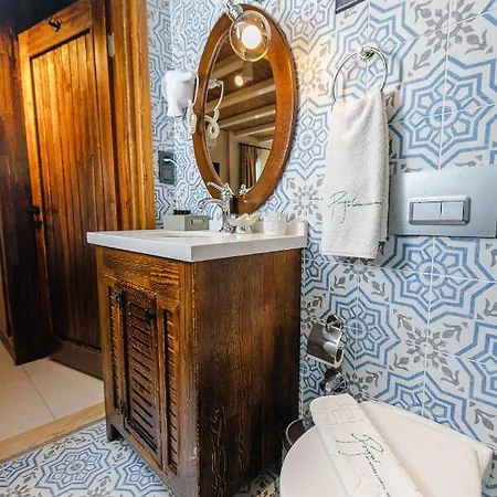 Otel Panjur Çeşme